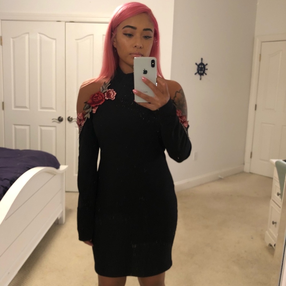Cold Shoulder Appliqué Dress